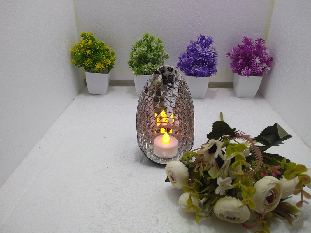 Glass  Eye  Candle  Stand:- 1 pcs set with  free 1 pcs candle